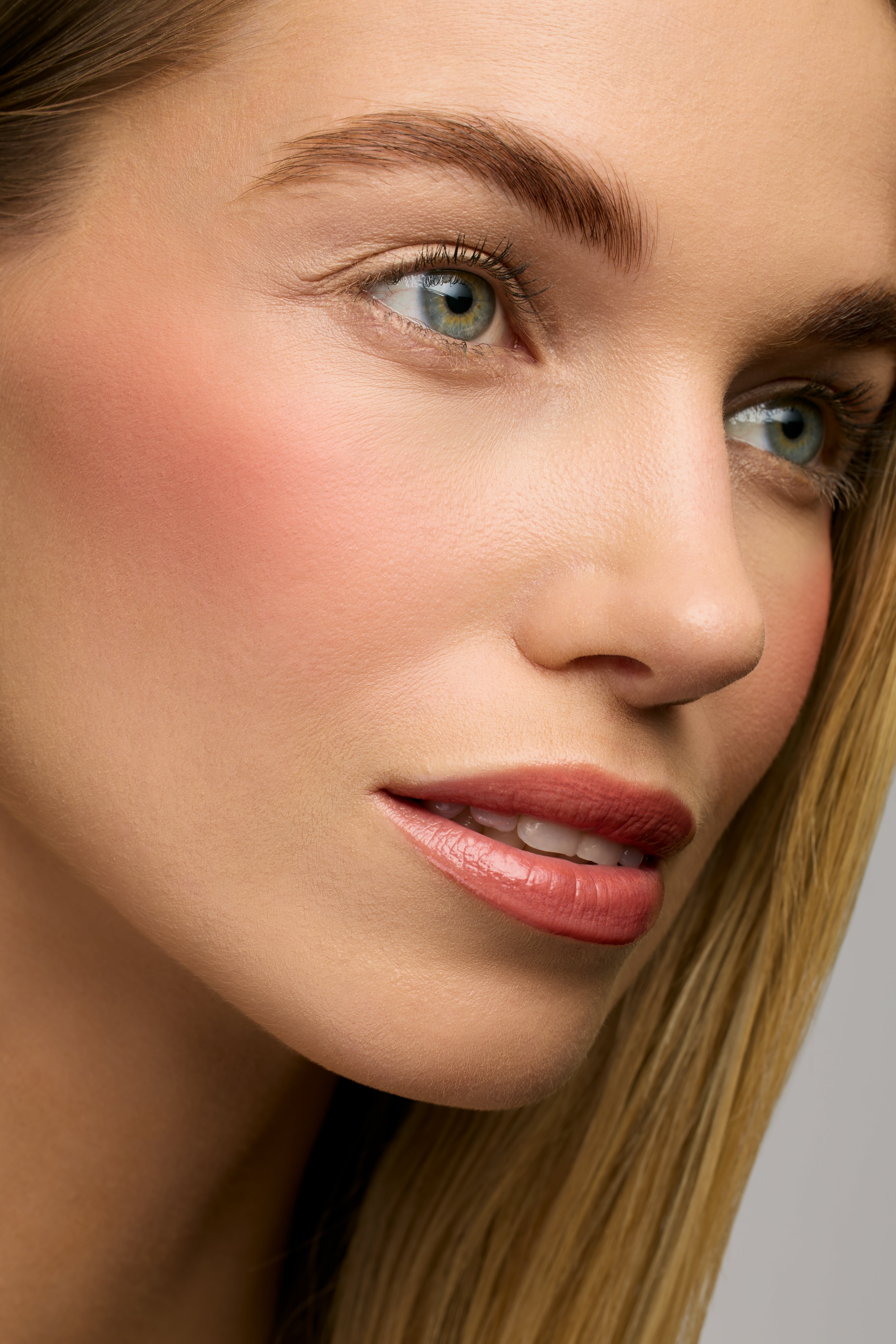 Selfglow Blush, 3g, 05 Coral
